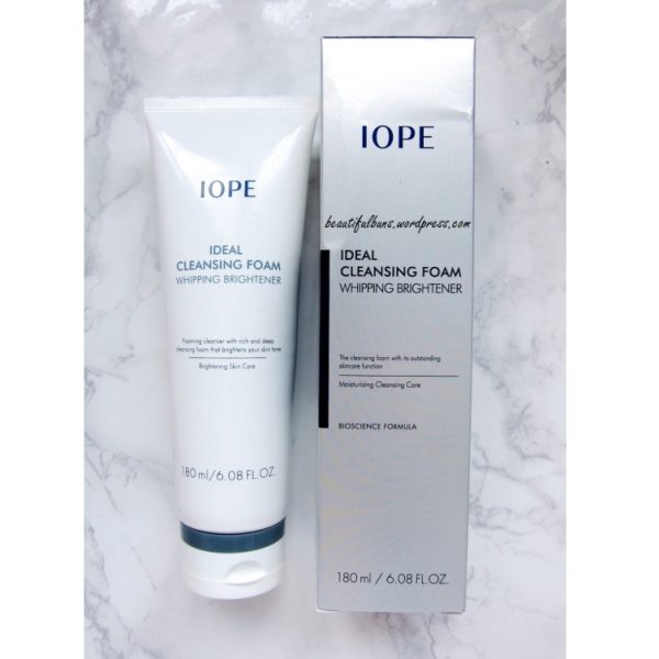 iope-ideal-cleansing-foam-whipping-brightener-1